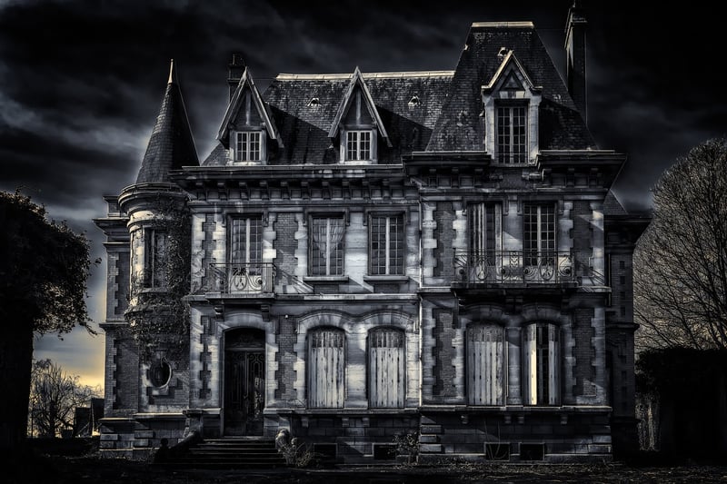 Darkwood Manor